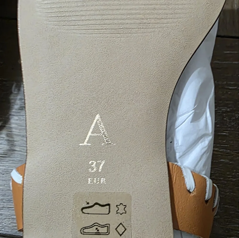 Anthropologie Tie Up Thong Sandals, Women's Size EU 37, US 6